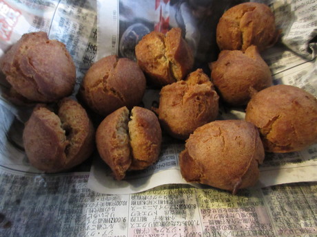 山盛りサーターアンダーギー_a0203003_942362.jpg