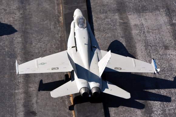 空母「ロナルド・レーガン」一般公開その３_e0158925_1914242.jpg