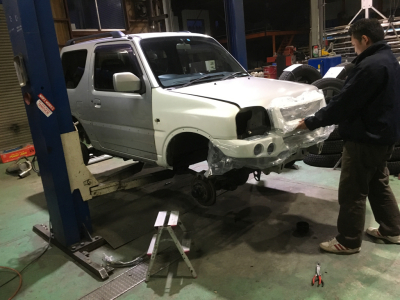 日・祝営業とJB43W製作中とランボルギーニ☆_a0143349_22064288.jpg