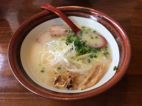 海海らーめん 愛媛今治店でラーメン!_b0186200_16241086.jpg