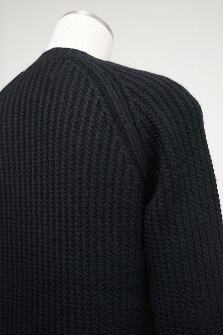 フィッシャーマン風なデザイン！LOUNGE LIZARD/ラウンジリザード・No.2427 FOUR MIX CREW NECK SWEATERT (BLACK)☆そして、ぶどう味。_b0108653_20233427.jpg