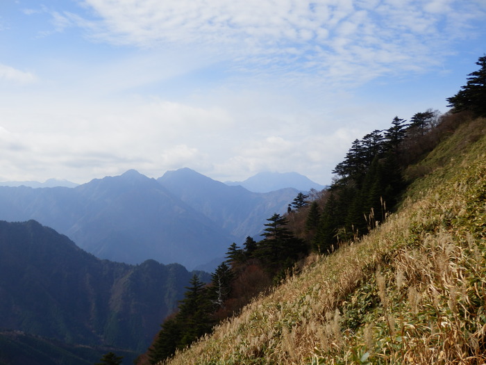 四国遠征　－沓掛山－_f0219710_7274032.jpg