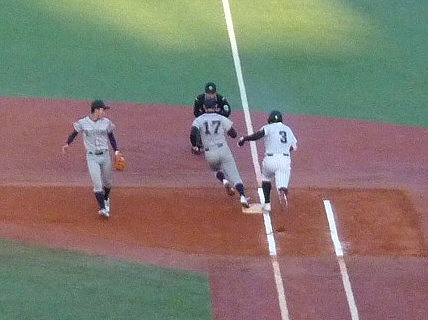 第46回明治神宮大会 亜細亜大対立命館大 11月15日 前半 _b0166128_12465046.jpg