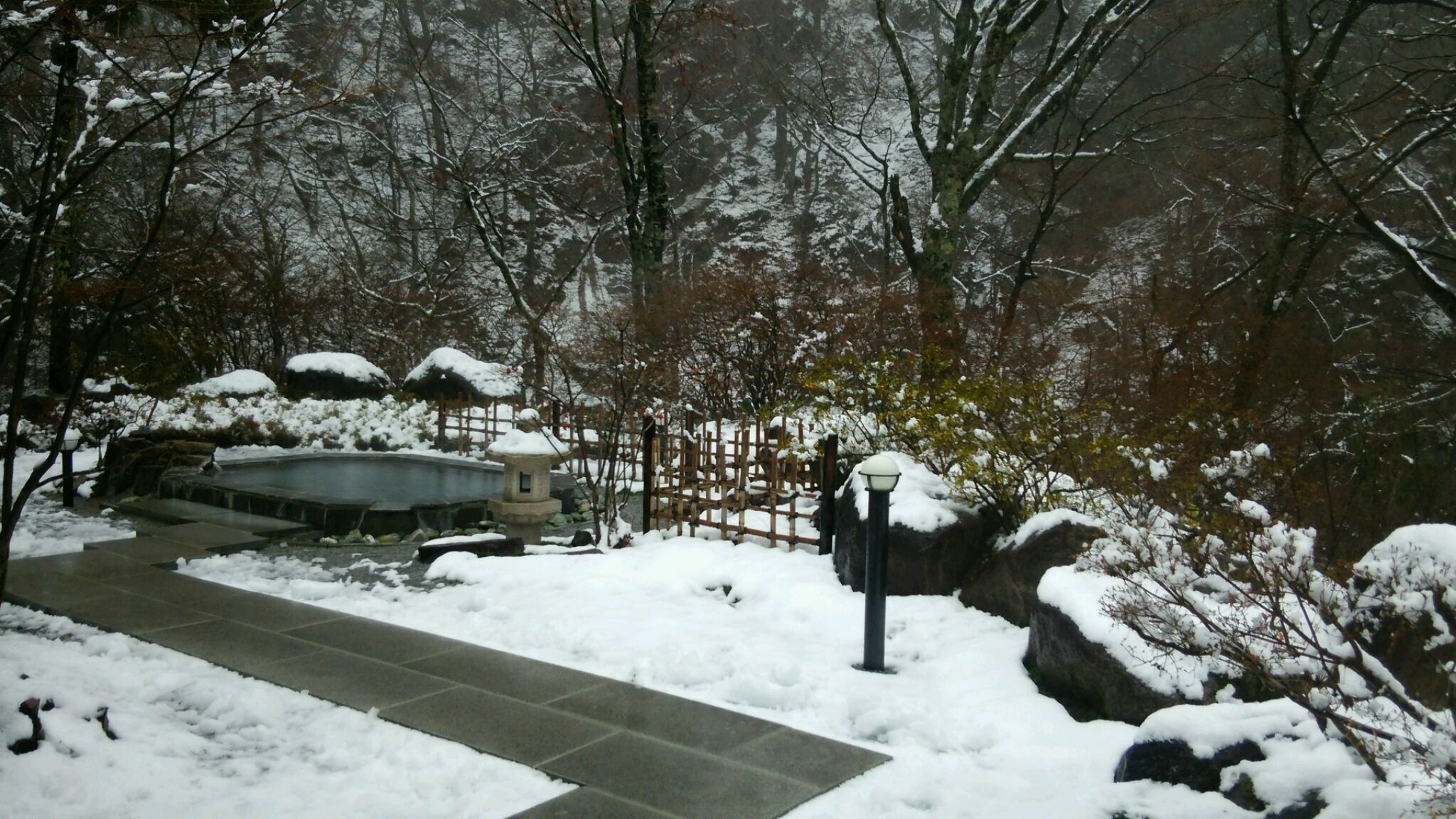 初雪!_c0213830_11373779.jpg