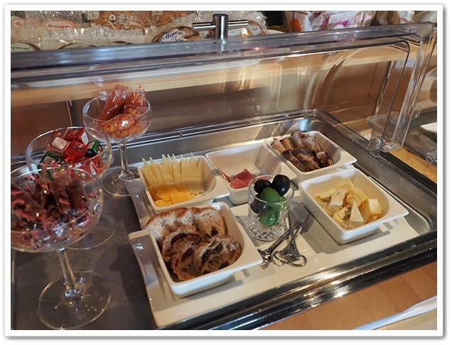 15年 九州旅行 3日目 その8 ガーデンテラス長崎 クラブラウンジ Leisurely