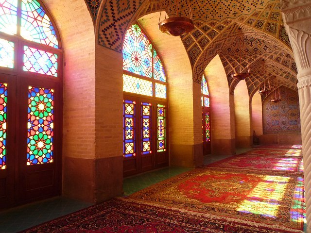 イラン旅の旅程♪　イメージと違うイランあれこれ♪お勧めの国ですよ～♪_b0287088_21093542.jpg