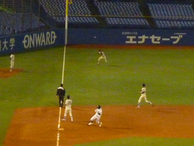 駒澤大(1部最下位)対東洋大(2部優勝) 11月9日 東都大学野球入替戦 前半_b0166128_13581521.jpg