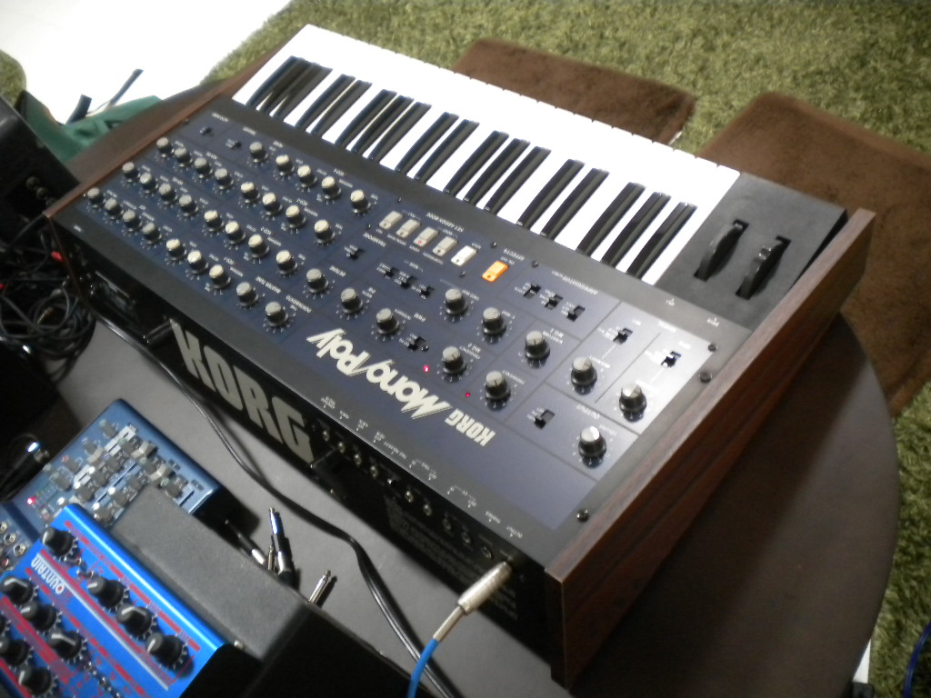 KORG Mono/Poly試奏記 : 風流音色まねゑもん KORG Mono/Poly試奏記 : 風流音色まねゑもん