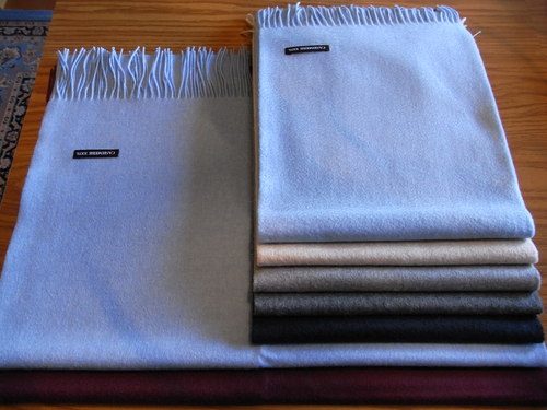 ~上質な CASHMERE マフラー&ストール~ 始めました! 編_c0177259_22401592.jpg
