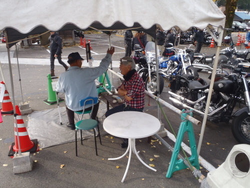 11/29HD知立ツーリング無事終了!。_b0317459_17330465.jpg