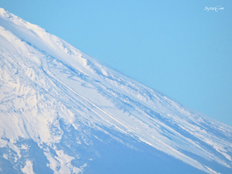 この時季 本来の雪化粧『富士山』_d0251161_08055139.jpg