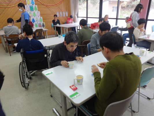 11/29 避難訓練&日曜喫茶_a0154110_9382485.jpg