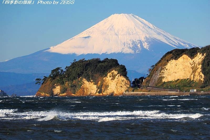 初冬の鎌倉へ③－飯島崎付近から眺めた富士山－_a0195032_12263960.jpg