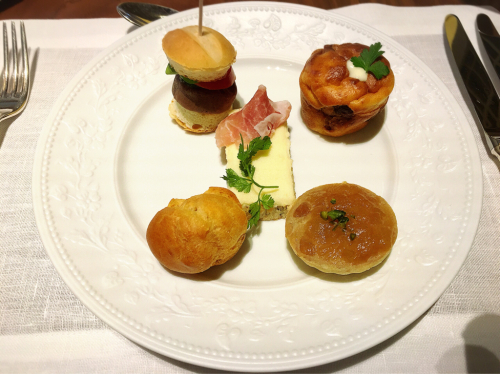 ピエール・エルメ・パリ リッツカールトン京都_e0292546_07233310.jpg