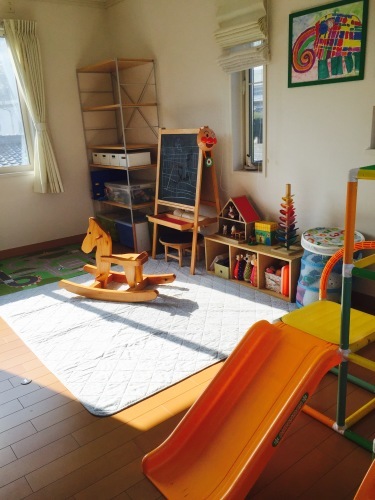 子供部屋の見直しと断捨離 : 白×グレーの四角いおうち