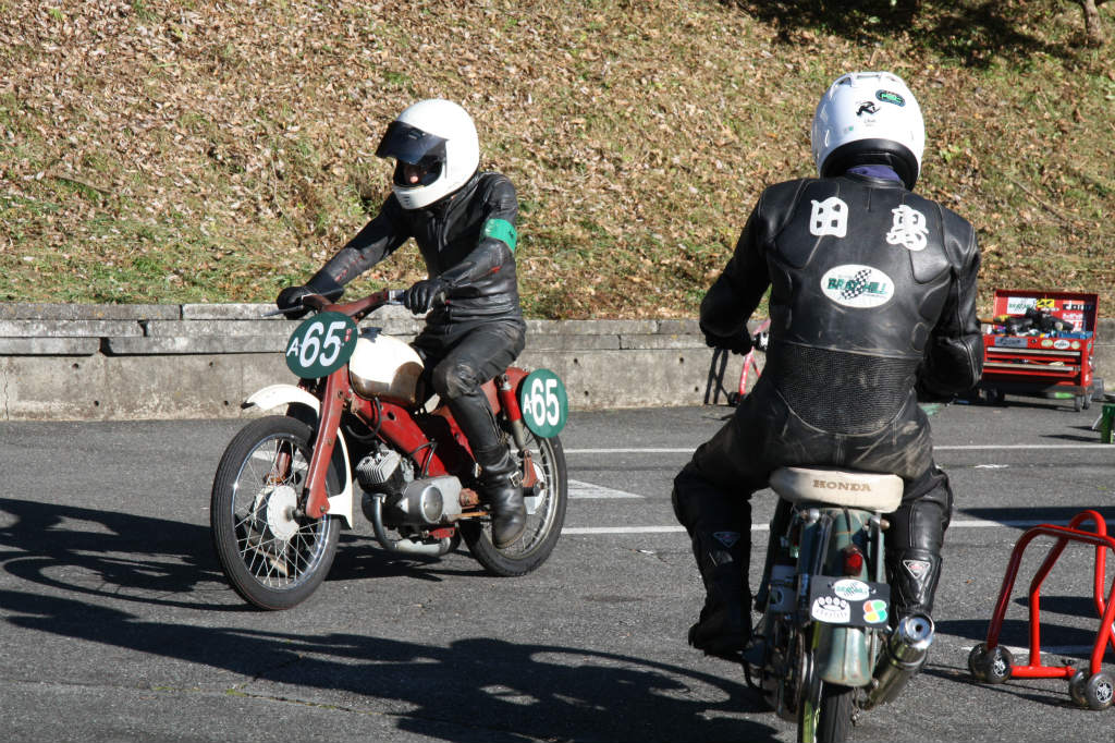 2015.11.29 B.O.B.L. 車輛拝見_f0200399_2130216.jpg