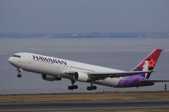 ハワイアン航空HA9990便 B767-300 レジN583HA : 飛行機&鉄道写真館 ハワイアン航空HA9990便 B767-300 レジN583HA : 飛行機&鉄道写真館