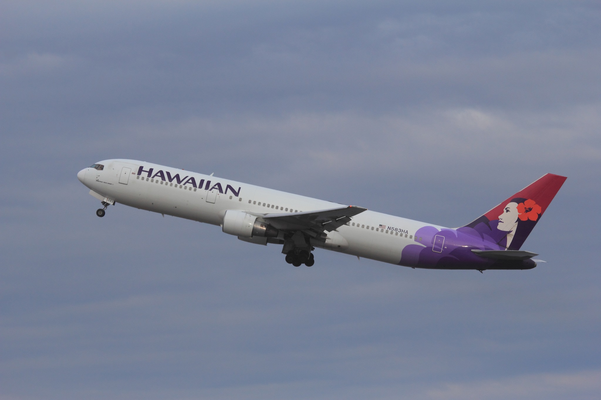 ハワイアン航空HA9990便 B767-300 レジN583HA : 飛行機&鉄道写真館 ハワイアン航空HA9990便 B767-300 レジN583HA : 飛行機&鉄道写真館