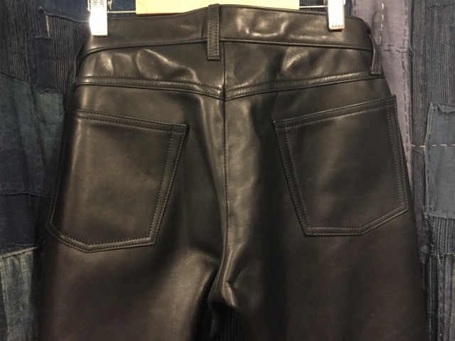 レザーパンツ_d0121303_21393659.jpg