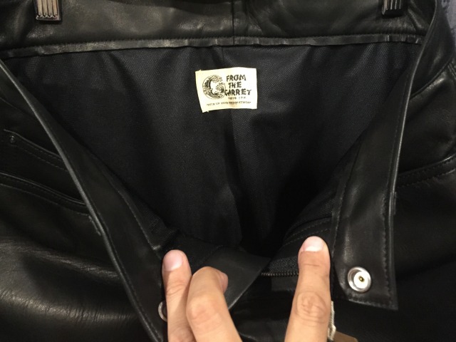 レザーパンツ_d0121303_21394182.jpg
