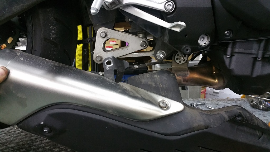 CBR1000RR(\'15)のフルパワー①_e0114857_3264874.jpg