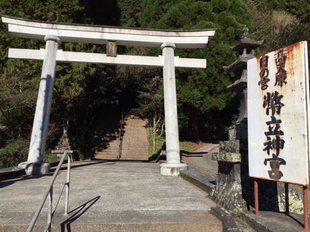 熊本にも神秘的な場所が・・・_a0326106_21365621.jpg