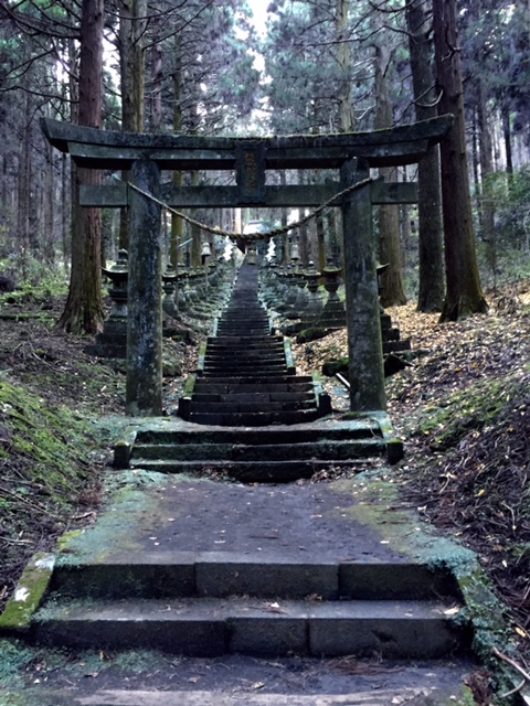 熊本にも神秘的な場所が・・・_a0326106_21374724.jpg