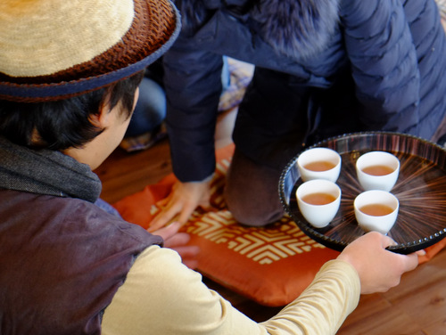 「熊本・水俣 天の製茶園でのお茶作り、地元料理ランチ」_a0000029_18491585.jpg