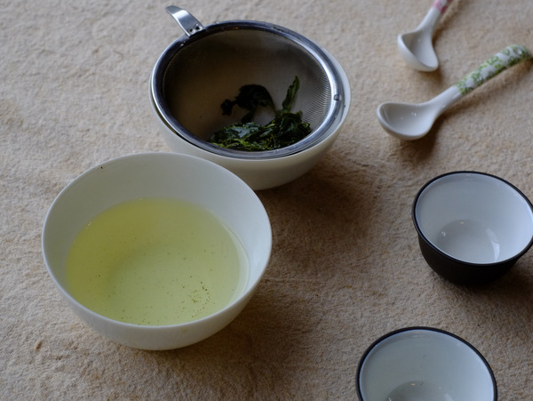 「熊本・水俣　天の製茶園でのお茶作り、地元料理ランチ」_a0000029_209760.jpg