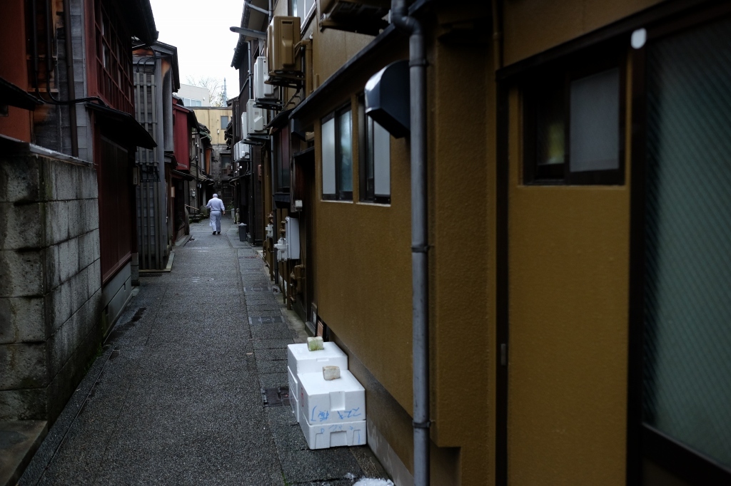金沢散歩　by FUJIFILM X-T1+23mm&35mm_f0050534_08374074.jpg