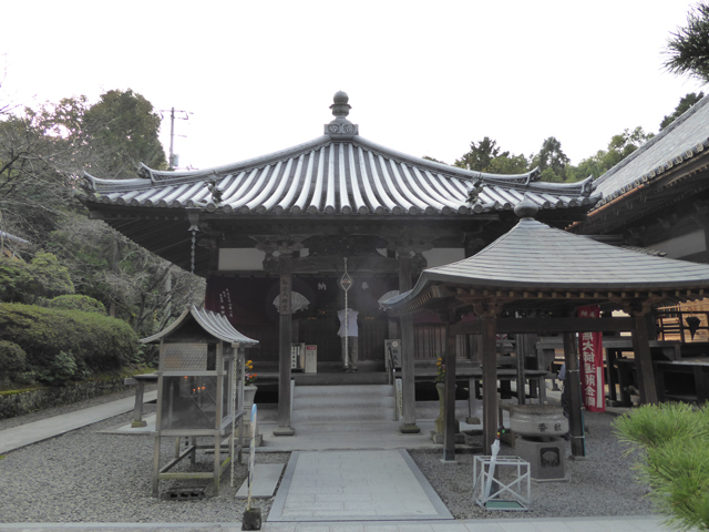 お遍路11回目　第67番大興寺～第70番本山寺_f0008935_22473836.jpg