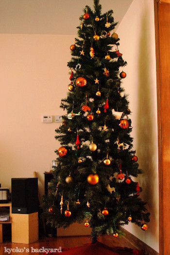 クリスマスツリーを出したら_b0253205_04552143.jpg