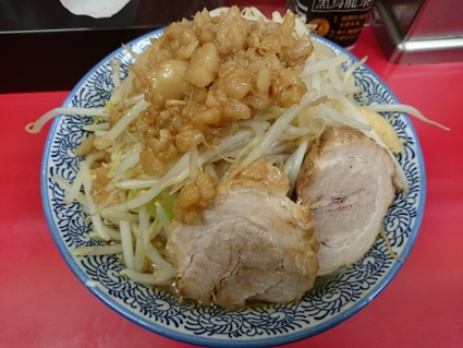 12/2 八王子田田(ダダ) 小ラーメン全マシ¥750_b0042308_2543228.jpg