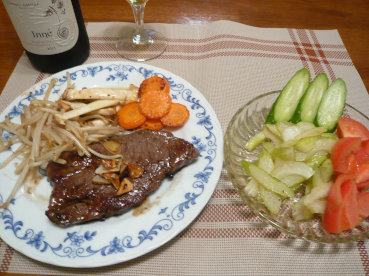 セロリ丸々一株_c0365341_19264551.jpg