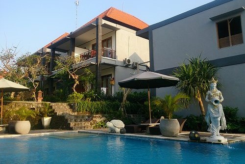 Gita Maha Hotel　～公共設備編～ @ Jl. Sri Wedari, Tegalantang, Ubud （\'15年秋)_f0319208_2282858.jpg
