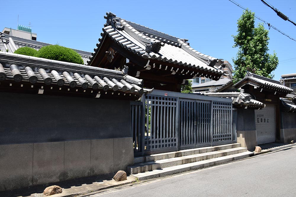 大坂の陣400年記念ゆかりの地めぐり その32 ~安藤正次の墓・願正寺~_e0158128_17142956.jpg
