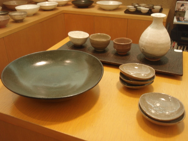 村木雄児さんの個展明日からです_b0132442_17460106.jpg
