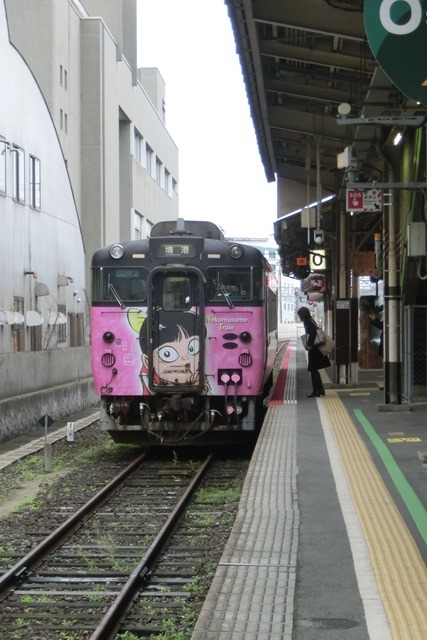 藤田八束出雲の旅@水木しげる鬼太郎ファミリーに米子駅で逢う、境港線のゲゲゲの鬼太郎ファミリーラッピング電車が可愛い伯備線の旅③_d0181492_17404026.jpg