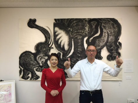 タオ書画作家 中国古代思想博士 西林真紀子さんの、タオ書画個展_a0112393_14171463.jpg