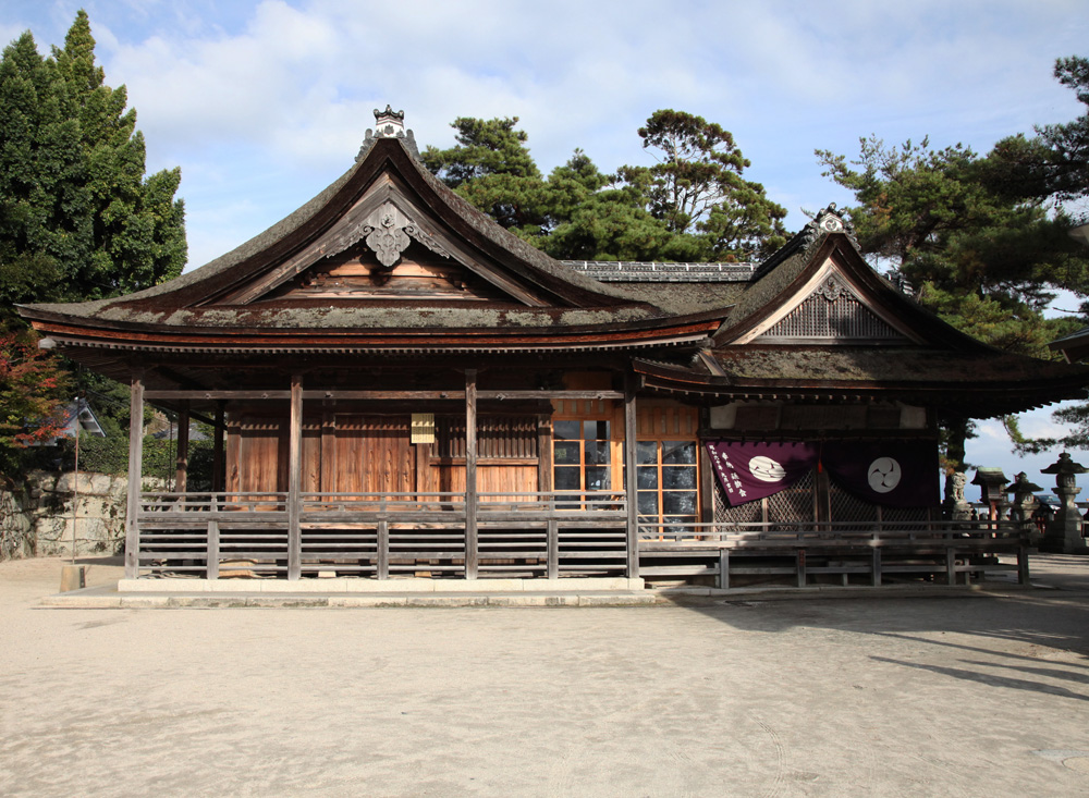 滋賀県高島市　白髭神社（しらひげ）　湖中大鳥居_c0108146_21464684.jpg