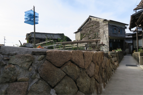 海界の村を歩く 瀬戸内海 睦月島(愛媛県松山市)_d0147406_16010110.jpg