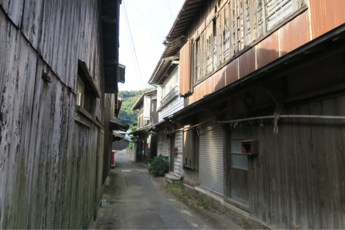 海界の村を歩く 瀬戸内海 睦月島(愛媛県松山市)_d0147406_16010237.jpg