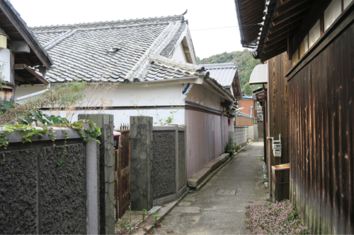 海界の村を歩く 瀬戸内海 野忽那島&二神島(愛媛県松山市)_d0147406_17510632.jpg