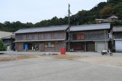 海界の村を歩く 瀬戸内海 野忽那島&二神島(愛媛県松山市)_d0147406_18102385.jpg