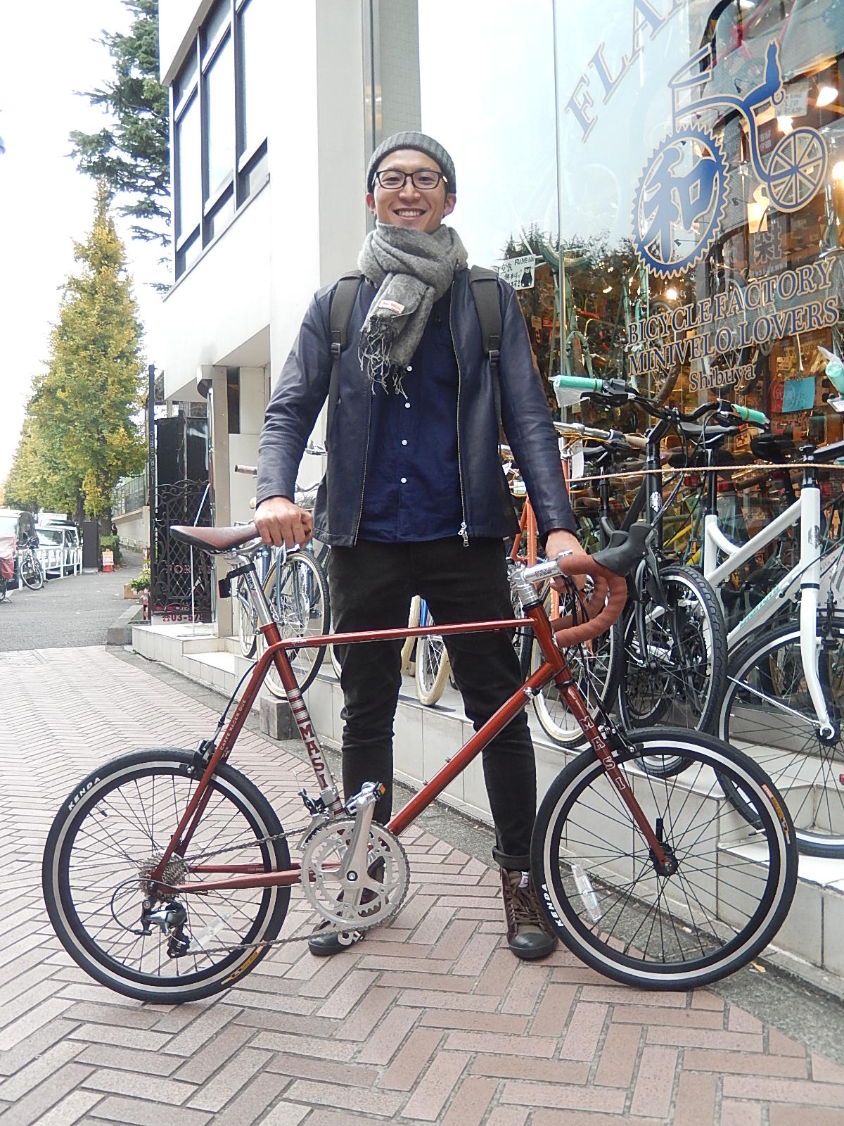 12月6日 渋谷 原宿 の自転車屋 FLAME bike前です_e0188759_16112224.jpg