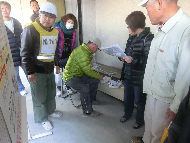 「成果と課題」がより明確になった 第3回吉原高校避難所開設・運営訓練_f0141310_7394558.jpg