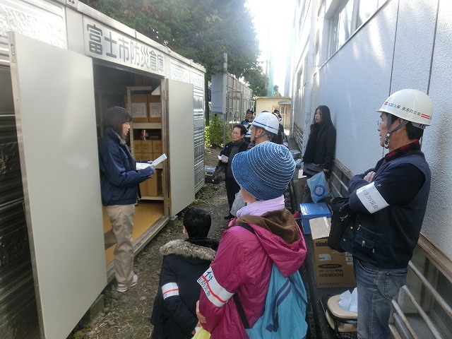 「成果と課題」がより明確になった 第3回吉原高校避難所開設・運営訓練_f0141310_741222.jpg