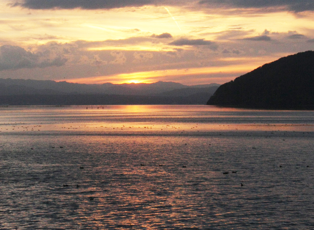 滋賀県長浜市湖北町石川　琵琶湖の夕景_c0108146_21285292.jpg