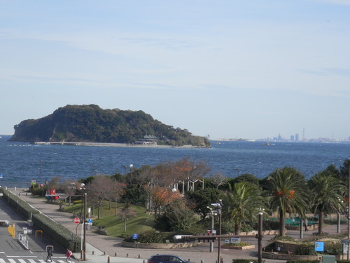 「ダイヤモンドより平和がほしい」 横須賀三浦教育会館_e0088256_1630994.jpg