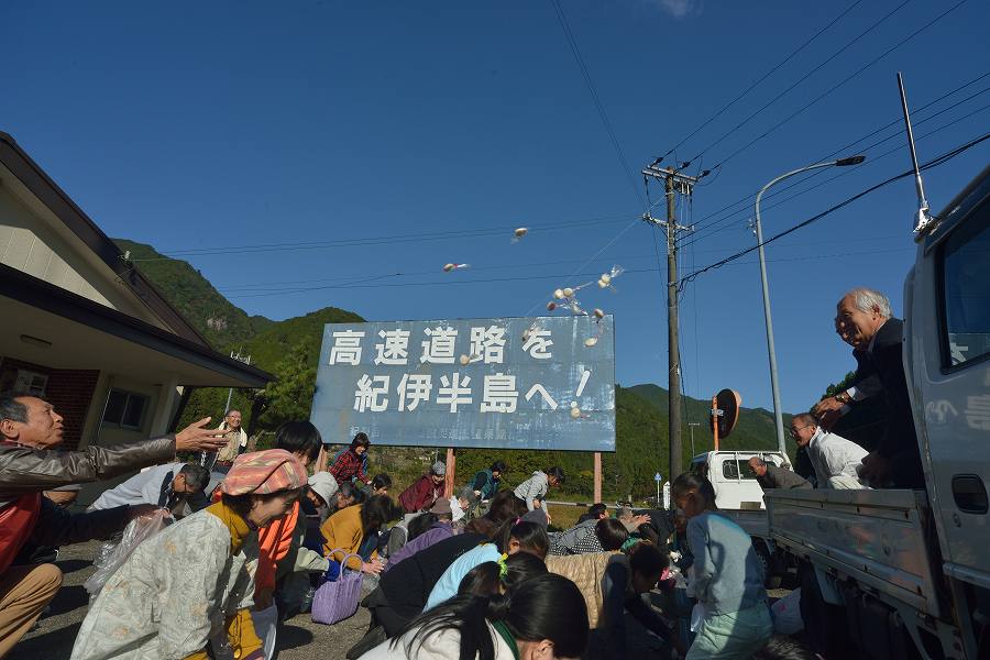 熊野の旅　正月には餅・・・餅と言えば・・・_d0045383_17383345.jpg